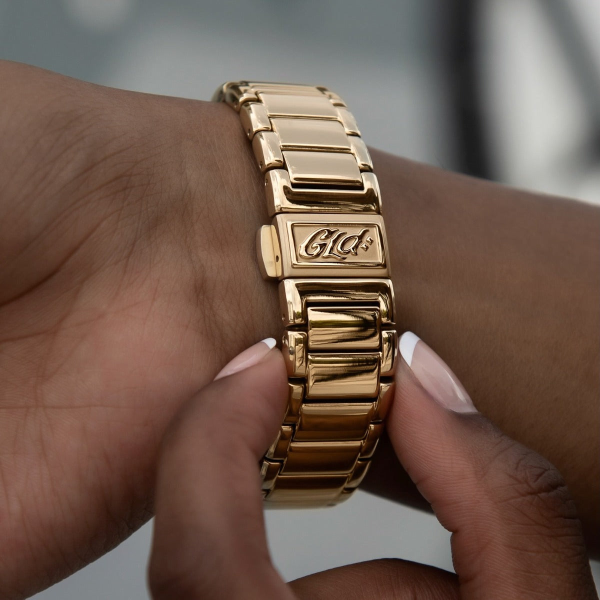 36MM Fluted Bezel Alpha Era in Yellow Gold