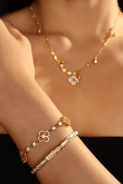 14K Real Gold Plated Lucky Leaf Shell Pearls Bracelet