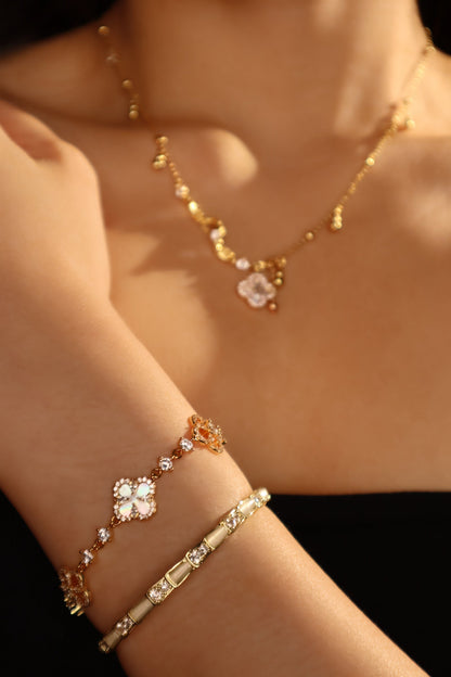 14K Real Gold Plated Lucky Leaf Shell Pearls Bracelet