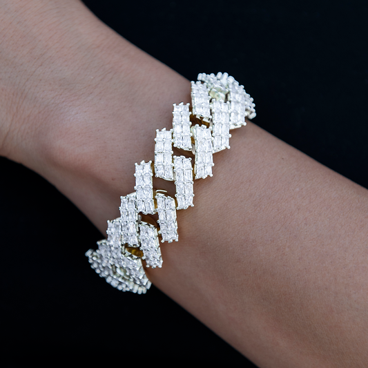 19MM Prong Baguette Cuban Bracelet in White Gold