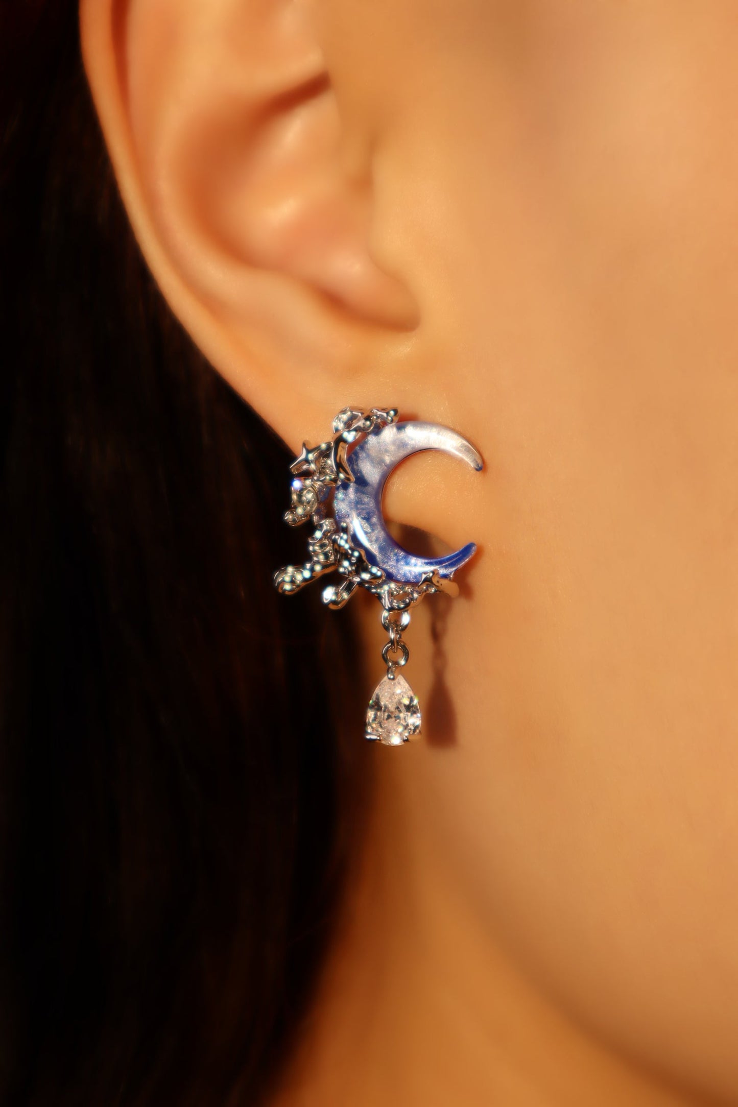Palladium White Gold Plated Gradient Blue Moon Earrings