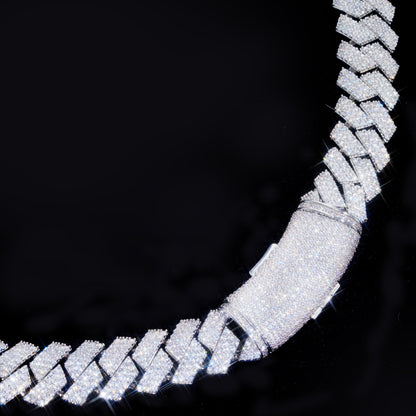 16MM 3-ROW CURVED CLASP PRONG CUBAN CHAIN