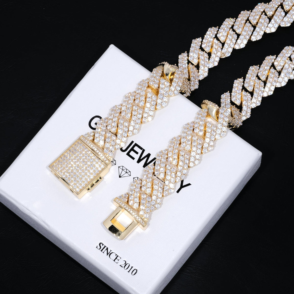 19mm 2-Row Iced Prong Cuban Chain In 18K Gold (Reward)
