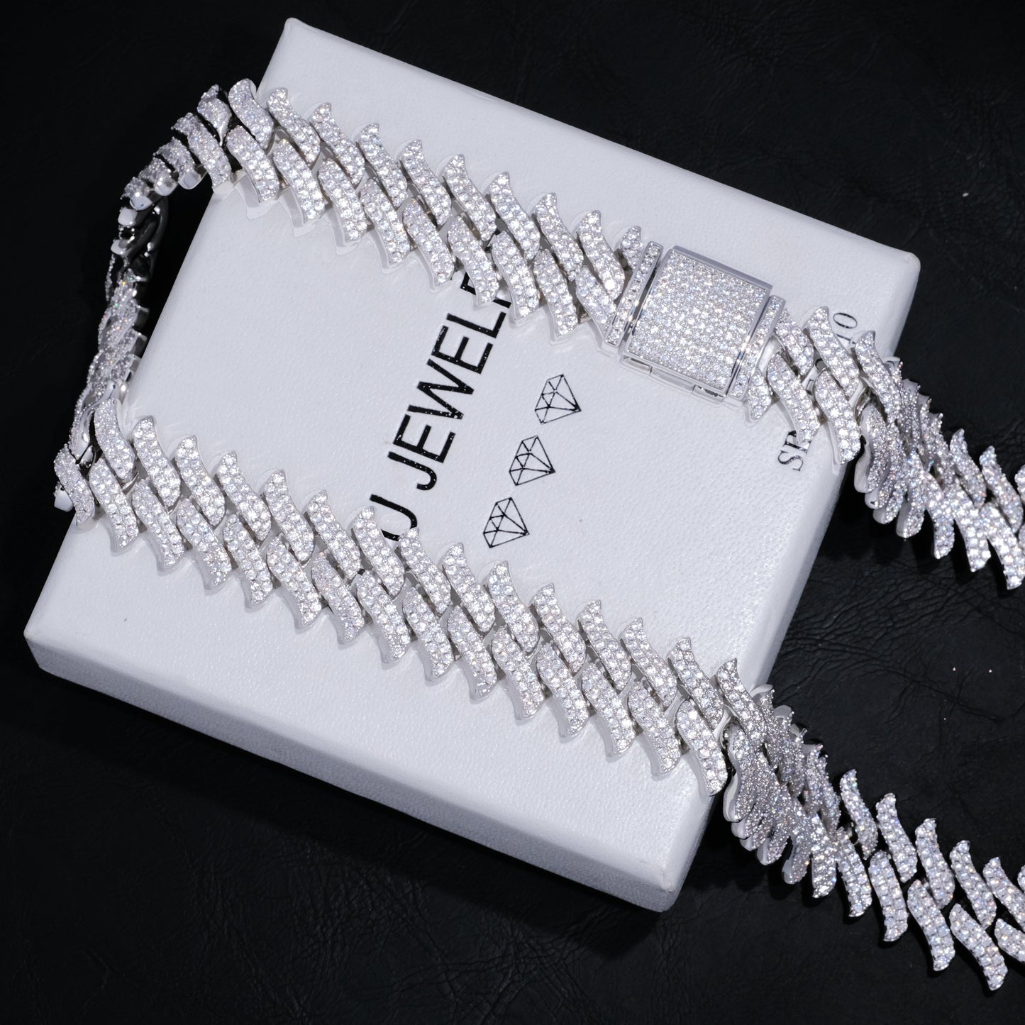 20mm Spiked Iced Cuban Chain