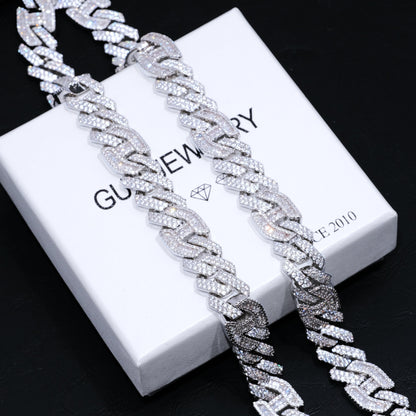 15mm Prong Baguette Curb Chain White Gold