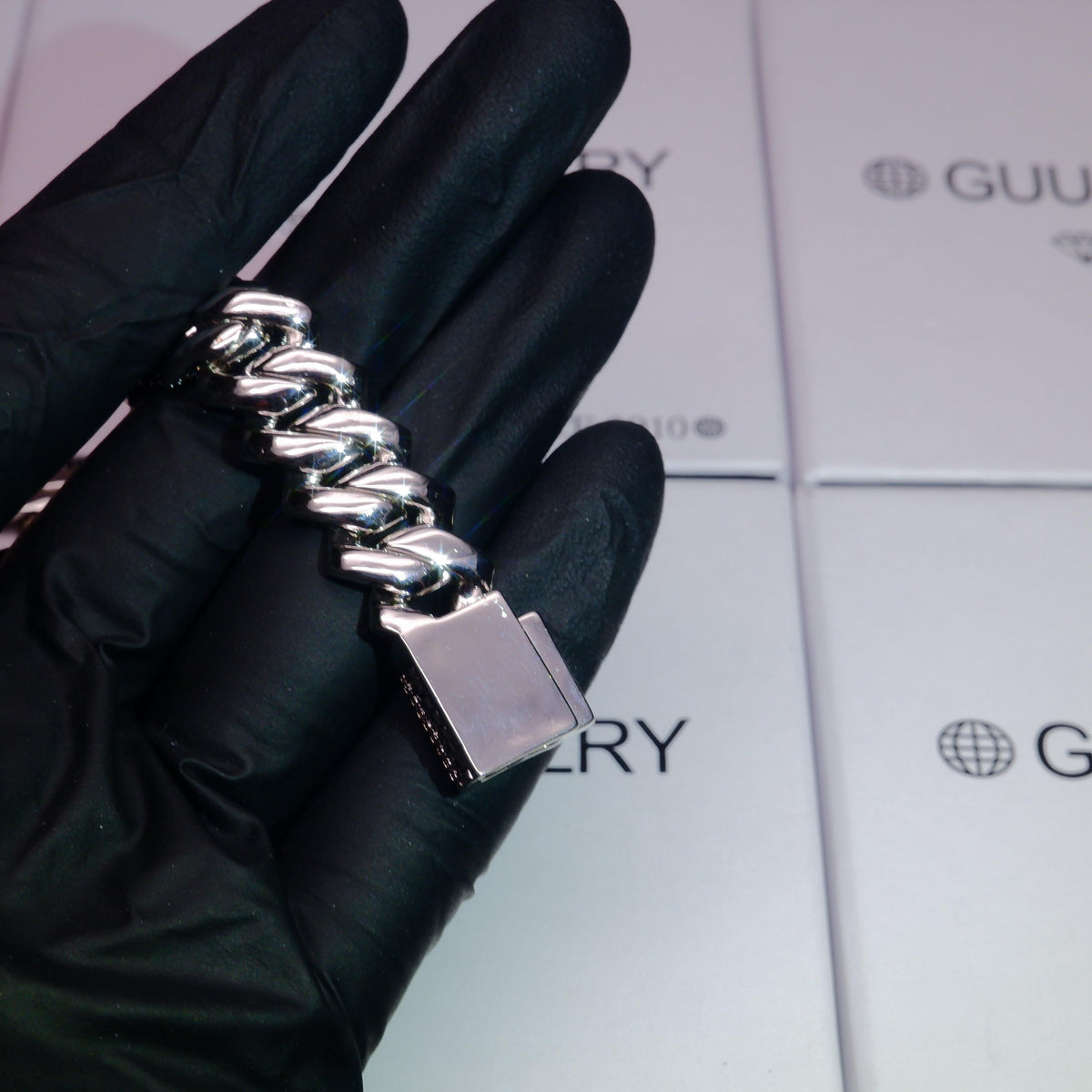 18K White/Gold-Plated Seamless Rhombic Iced Cuban Chain