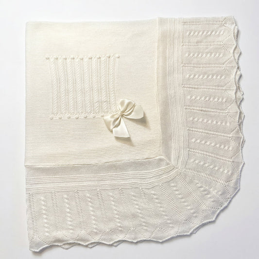 Baby White Stripes With Bow Blanket — AGÜ Baby Spanish baby clothes