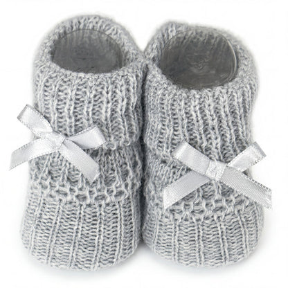 Boys Shoes Knitted with Ribbon Bow One Size — view 3 — handcrafted in Spain — AGÜ Baby