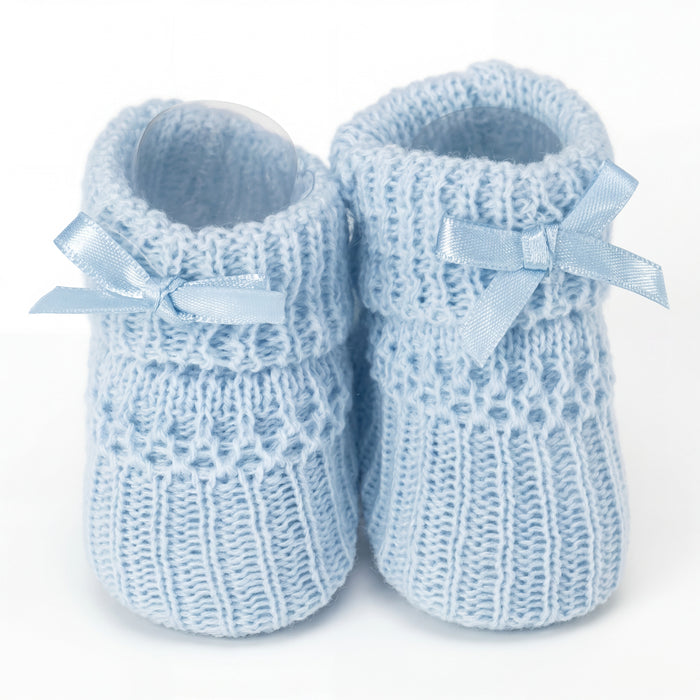 Boys Shoes Knitted with Ribbon Bow One Size — view 4 — handcrafted in Spain — AGÜ Baby