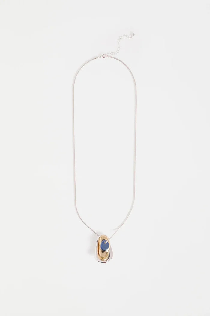 Elk - Atur Pendant Necklace