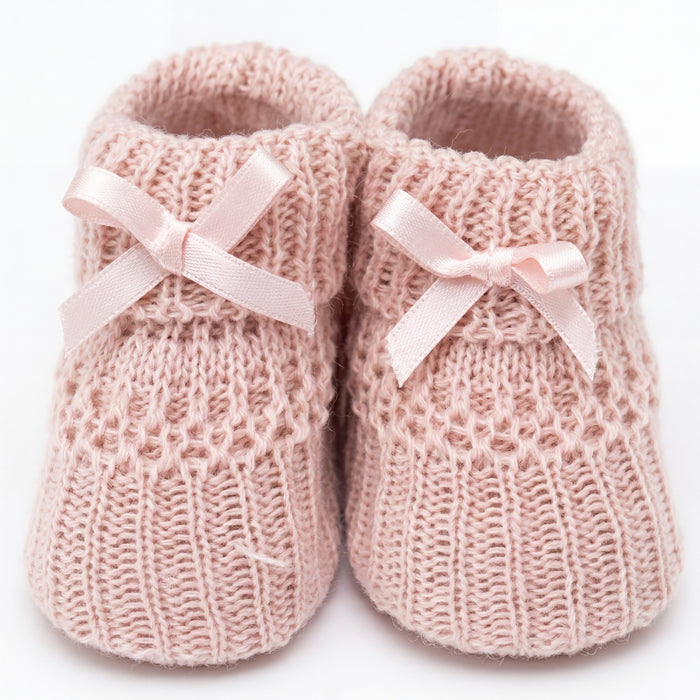 Girls Shoes Knitted with Ribbon Bow One Size — view 3 — handcrafted in Spain — AGÜ Baby