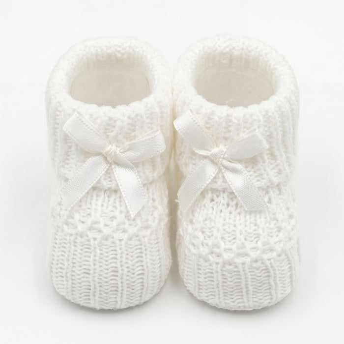 Girls Shoes Knitted with Ribbon Bow One Size — view 4 — handcrafted in Spain — AGÜ Baby