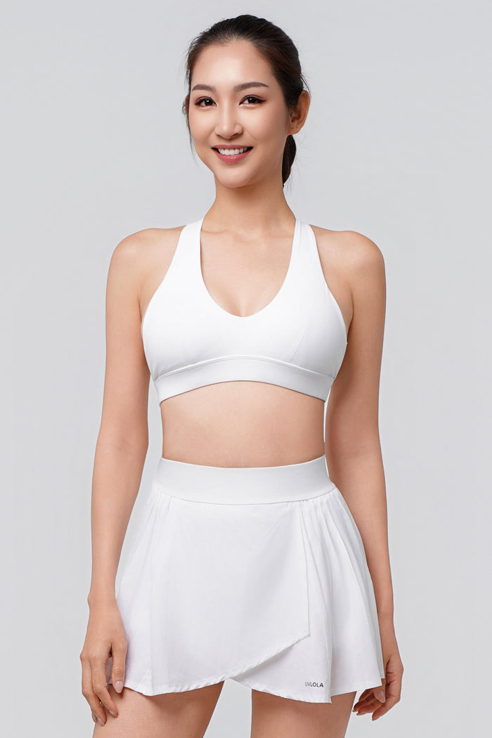 S / White