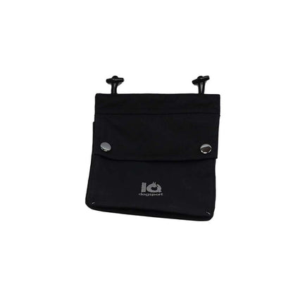 Modulare Futtertasche an IQ Dogsport Trainingsbekleidung im Unterordnungstraining mit Malinois