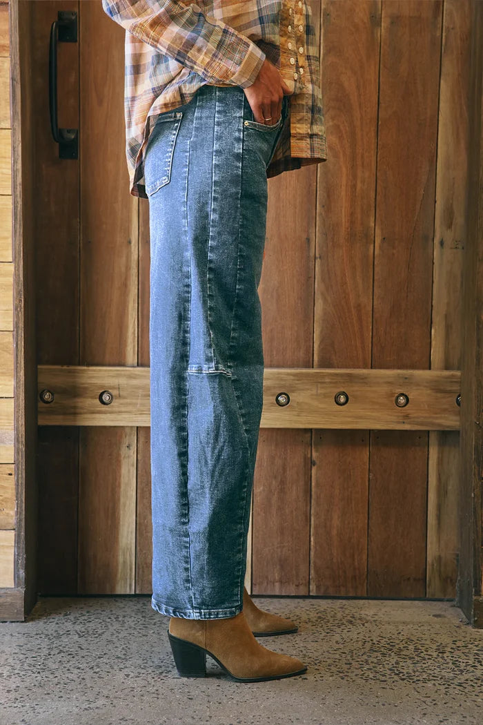 Italian Star - Idaho Barrel Jean | Mid Denim