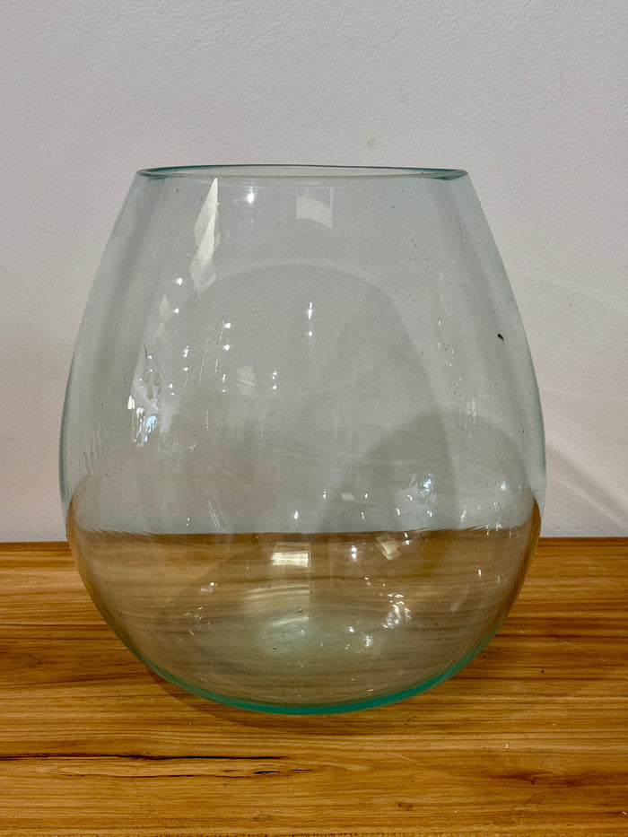 M+H - Organic Glass Vase