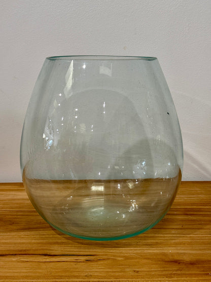 M+H - Organic Glass Vase