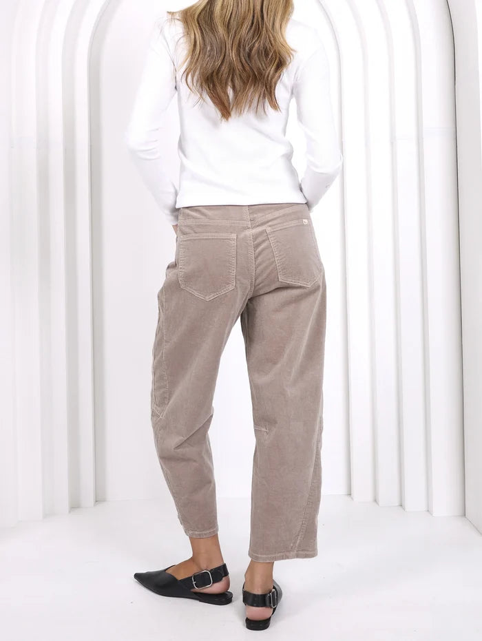 Monaco - Toni Barrel Jeans - Latte - PDN89MJ