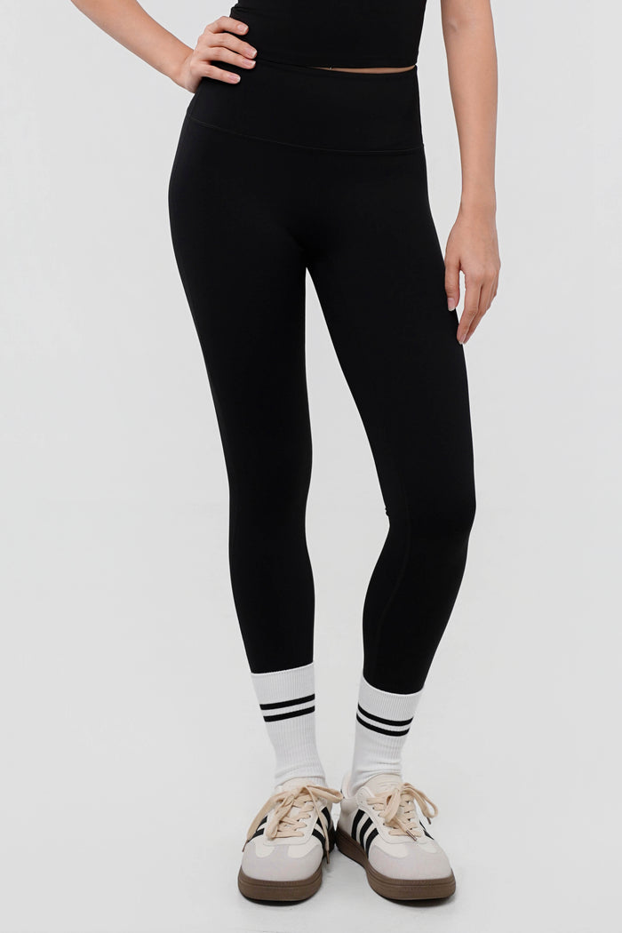 S / Black